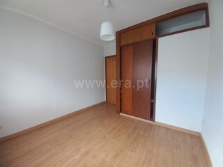 -611461066_apartamento-t1-vila-nova-de-gaia-vilar-de-andorinho_14_1_1461066_18056686_2_1_uBRDIcjJBcBZWvZ3IPNHjoT0QCUW9VQA9P84NmoZOw3EB8h4ZPpqcw_.jpg