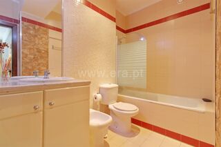 -611461104_apartamento-t1-vila-nova-de-gaia-mafamude-e-vilar-do-paraiso_14_1_1461104_17873677_2_1_goA3AHbpg9Wc46CCI7jgqfXmuru3Wg8lLFbJl5_2fYix7EB8h4ZPpqcw_.jpg
