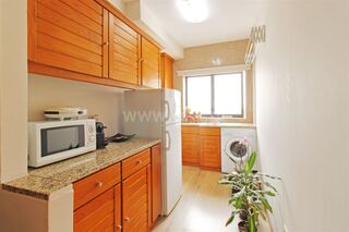 -611461104_apartamento-t1-vila-nova-de-gaia-mafamude-e-vilar-do-paraiso_14_1_1461104_17873683_2_1_Yf6hFC21u5ASlUZk6M_2fcu_2bj5sshaEYgKnz0_2bBcAyGrzEB8h4ZPpqcw_.jpg