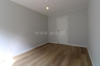 -611468492_apartamento-t2-porto-paranhos_14_1_1468492_17951953_2_1_gDh_2f9rBgtl_2fXiCeKmwHJCAPCMRWeO90ehh5Sg0BjxKTEB8h4ZPpqcw_.jpg