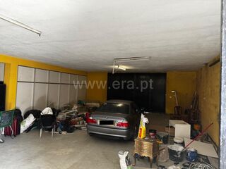 -611469106_armazem-vila-nova-de-gaia-mafamude-e-vilar-do-paraiso_14_1_1469106_17958506_2_1_JLDhh0syZREhuOxfe_2fAhyhqUGMviVtrO5_2frUx72hT4PEB8h4ZPpqcw_.jpg