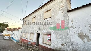 -210863512_ID61397501-0000-0500-0000-000012473436.jpg