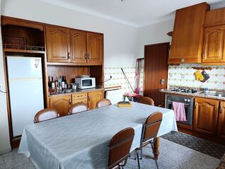 -706190165_o8cg7u32m0cxc15q.jpg