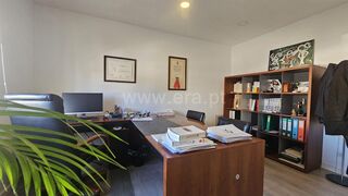 -611455429_escritorio-seixal-amora_14_1_1455429_17832787_2_1_47Cev1S5xELIw50aUX3cv3x_2bMwbcNKQSeashjdAfwILEB8h4ZPpqcw_.jpg