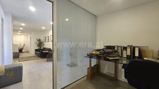 -611455429_escritorio-seixal-amora_14_1_1455429_17832797_2_1_8UXwje_2b1LZITkZSG3uejFHwSZlzR4K9IbZMmCOCiN5DEB8h4ZPpqcw_.jpg