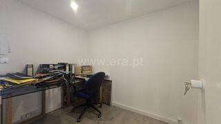-611455429_escritorio-seixal-amora_14_1_1455429_17832798_2_1_3liXQuYT5sSp1t8Pk11gOwi71GqY7mKM7OF_2fjNjTwLfEB8h4ZPpqcw_.jpg