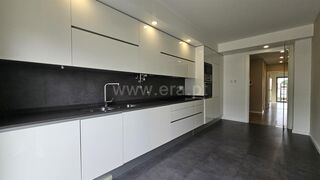 -611475942_apartamento-t3-almada-charneca-da-caparica_14_1_1475942_18033947_2_1_95QBMlw0C9uz02hSc3hrWcMfWH8tAO96LTgdeQSSX5bEB8h4ZPpqcw_.jpg