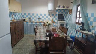-212574213_ID03289401-0000-0500-0000-000014fa8afe.jpg