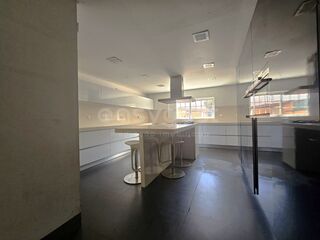 -212976205_IDa8cf9a01-0000-0500-0000-000015a4591b.jpg