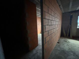 -8041896600_prod_227141_slide.jpg