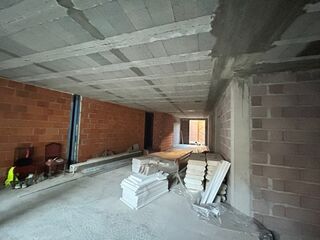 -8041896600_prod_227212_slide.jpg