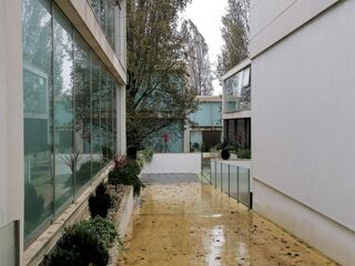 -8047747716_prod_257318_slide.jpg