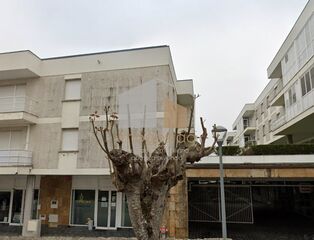 -706183417_aj3sun7hiv74o430.jpg