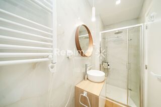 -706186154_mbii6edto8dq4azb.jpg