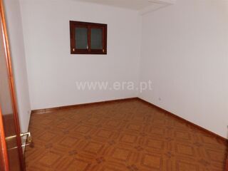 -611470345_predio-t8-covilha-covilha_14_1_1470345_18048448_2_1_OZvub7W_2fIfJVu8XQ41_2fVBreZkYhwWucHlFTESj7PVb7EB8h4ZPpqcw_.jpg