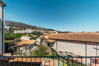 -611475075_apartamento-t2-covilha-covilha_14_1_1475075_18055724_2_1_r_2byCFPtqYIvA0gZLrNlnK4qKKKfsAA1B4E1zW8IqbGDEB8h4ZPpqcw_.jpg