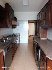 -611487708_apartamento-t3-covilha-covilha_14_1_1487708_18164091_2_1_IxmM0bm4iAhSvoDSHPBFruXDGzgoL9a7vnaaGf8KiMvEB8h4ZPpqcw_.jpg