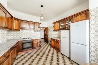 -611490572_apartamento-t4-covilha-covilha-e-canhoso_14_1_1490572_18207017_2_1_EyY1ABWwoRS8pUzaxGtb9qt0JzQmI5ityNClkdkWcOfEB8h4ZPpqcw_.jpg