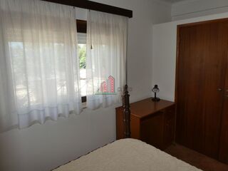 -706113026_j98xswtdfanmpu5f.jpg