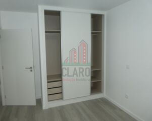 -706188930_7s7nv5lx3sgx0mw8.jpg