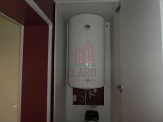 -706189980_g4w5o47f96iym0w2.jpg