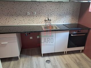 -706189980_lru8k6hr92mkp53w.jpg