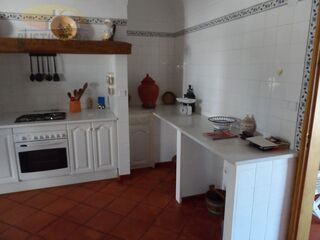 -199156200_ID4ea75100-0000-0500-0000-000002911dca.jpg
