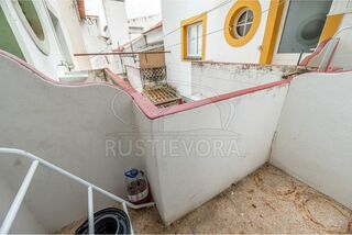 -210809381_IDf7947001-0000-0500-0000-0000123749f6.jpg