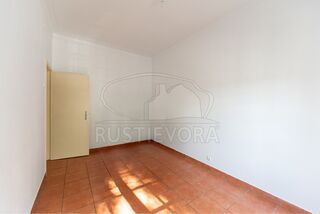 -210809381_IDf7947001-0000-0500-0000-000012ee1b83.jpg