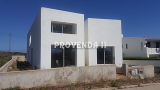 Vivenda V4 em construção Espartal Aljezur - terraços, piscina, garagem