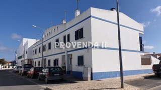 Apartamento T2 Rogil Aljezur - zona calma, mobilado, varanda, bbq