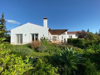 Quinta/Herdade V6 Cerro da Mesa Aljezur - electricidade, jardins, furo, piscina, bonitas vistas, água, sauna