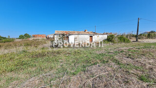 Farm V3 Vale Juncal Rogil Aljezur - water, electricity