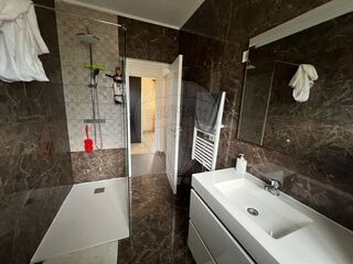 -2120211209893_59d7cde9-13c4-452d-bec6-e400ec3bb8e5.jpg