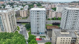 -2120241258245_e38937cd-ca58-4189-b7f4-bf3f1186c3fb.jpg