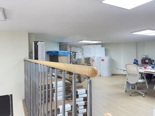-2120781216125_bf596e3a-525e-40eb-bae7-2e4d1dc354a4.jpg
