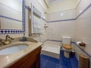 -2120881249100_5ffe480d-d23d-486a-b16a-31b33ad0b632.jpg