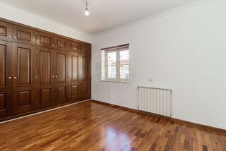 -2120992096067_ce3a38ea-5381-427e-9747-efef8bd8d508.jpg