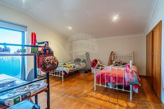 -2122031134174_f04640a0-3cf8-4098-a573-00037ececde5.jpg