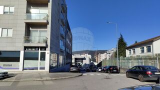 -2122041022043_8559768b-8614-4e3e-8397-6eae7f7ff87f.jpg