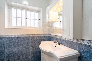 -2122411030102_4ac1a163-cab9-4d5a-a410-7e75e7dfb7b3.jpg