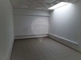 -2122591124099_f86f7b66-a3e2-4097-a21f-c7e6689842b2.jpg