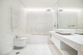 -2122911513086_6eb37435-a9c4-4ad7-9ef7-9c9e8334dcc3.jpg