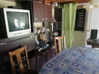 -2123111072170_ea8f96f8-dd53-46c6-870a-5c9c9ca3b37b.jpg