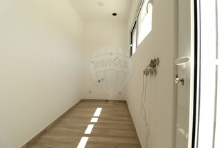 -2123291176023_534885fe-a4af-4df6-a26f-af2c37a05d7e.jpg