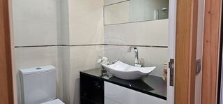 -2123931196006_6297f71d-b1e7-421c-84af-514658cacabb.jpg