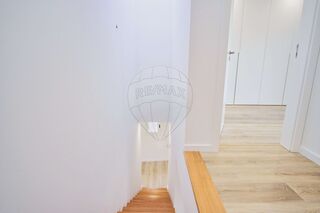 -2124271036042_c6e67a42-872c-4a7b-866f-26b46d9ff82e.jpg