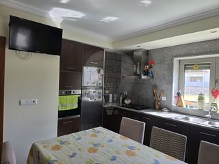 -2124541111440_0f0db0d5-9595-4c4a-a5cc-a9b4b3bc5c8f.jpg