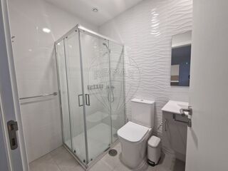 -2124631125044_30ea55de-7599-4d81-8e44-85117f02d1a8.jpg