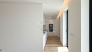 -2124651083329_6a8283fc-fe14-4c1f-bcbb-cdd33e12baae.jpg
